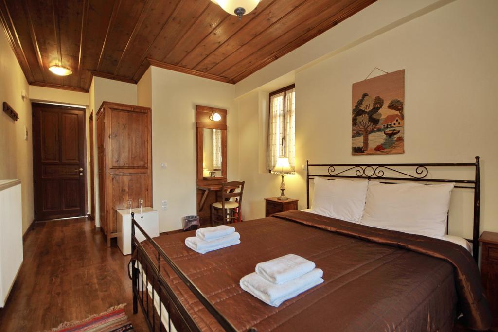 Thea Valtessinikou Hotel Ngoại thất bức ảnh
